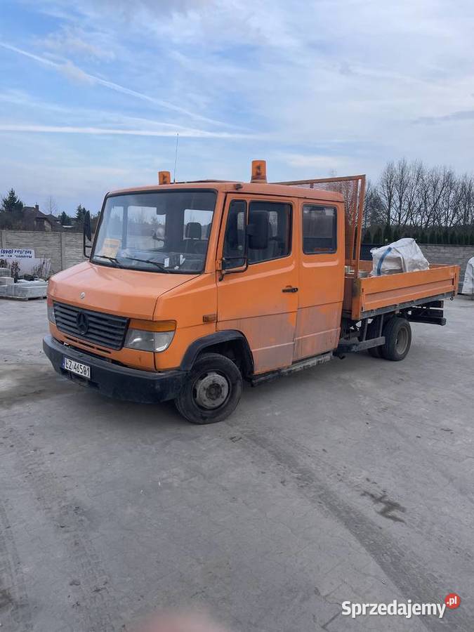 Mercedes Vario 512 podeójna kabina plus skrzynia Mercedes-Benz