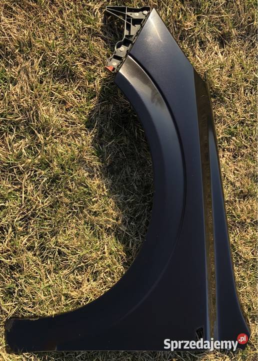 błotnik lewy Opel Astra h czarny z20r