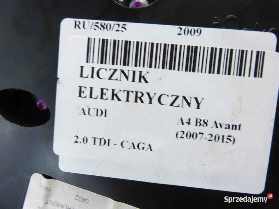LICZNIK AUDI A4 B8 20 TDI CAGA 8K0920930D sprzedam