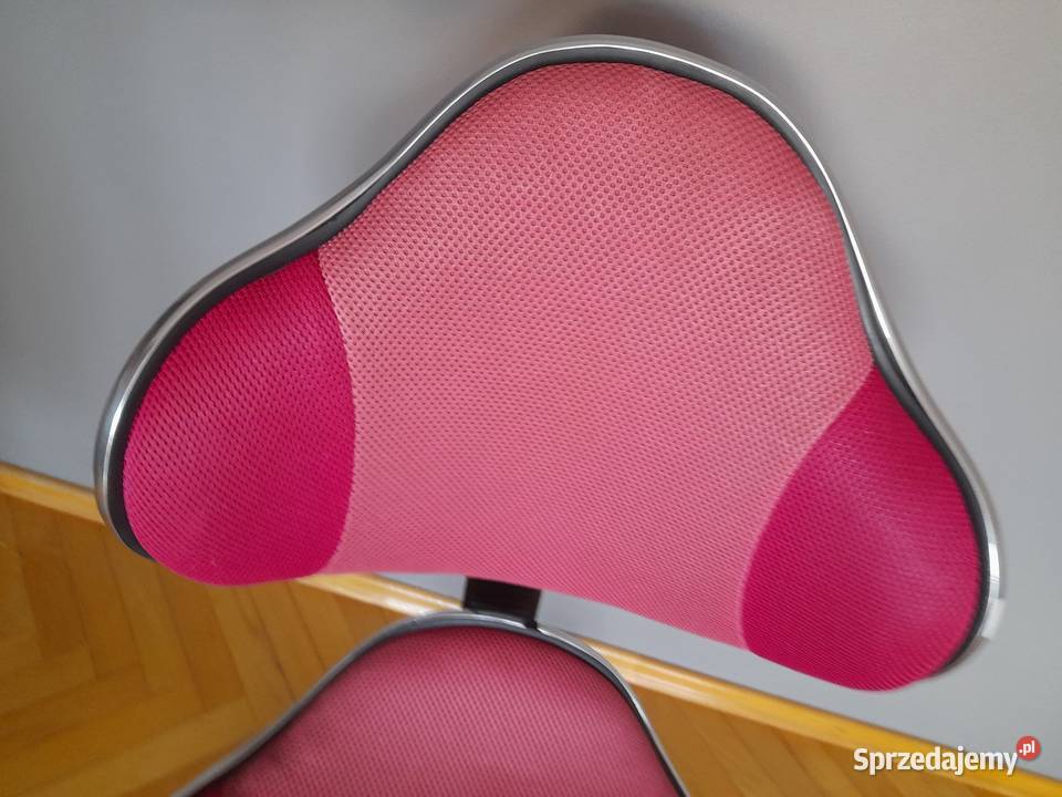 Sprzedam fotel obrotowy dzięcięcy na kółkach lubelskie Łuków