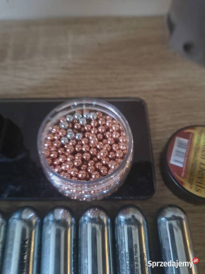 Karabinek AR15 na CO2 kulki BB 45 mm pomorskie Gdańsk sprzedam