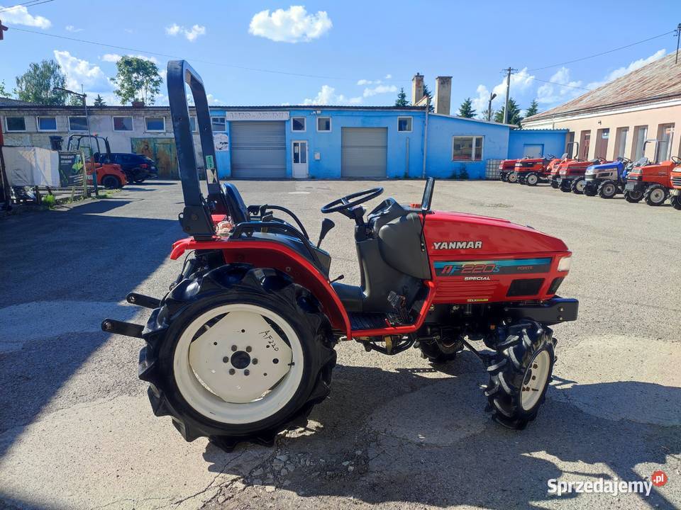 Traktorek Japoński YANMAR AF 220 o mocy 20 4X4 podkarpackie Brzozów sprzedam