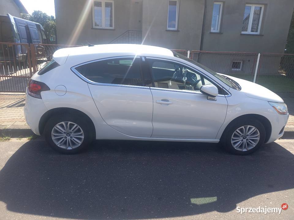 Citron ds4 2012 r 120000 do negocjacji Koło
