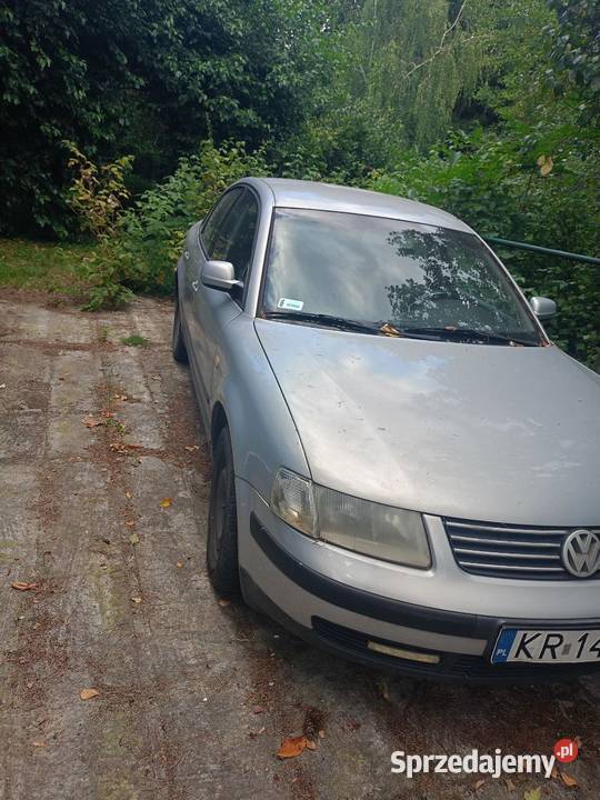 Syndyk sprzeda VOLKSWAGEN Passat B5 16 MR96 E2 mazowieckie