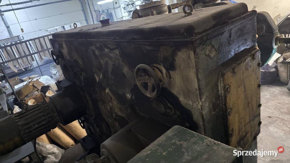 Kalander do gumy czterowalcowy 250 x 600mm pomorskie Malbork