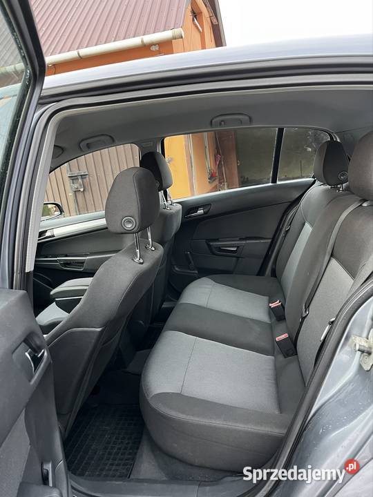 Opel Astra H 16 DOINWESTOWANY 260000km Astra Sułoszowa