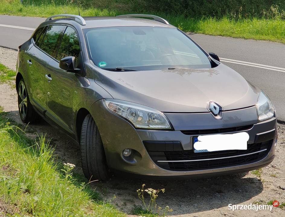 Renault Megane III kombi Bose 19 dCi Hak 2