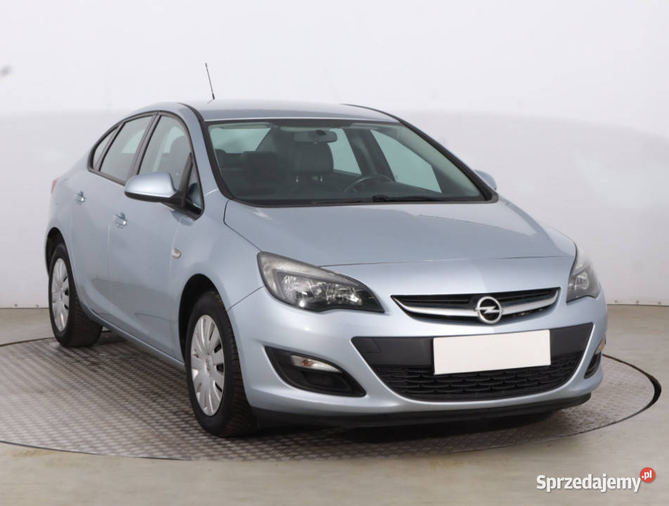 Opel Astra 14 T LPG poduszka powietrzna Samochody osobowe Piaseczno