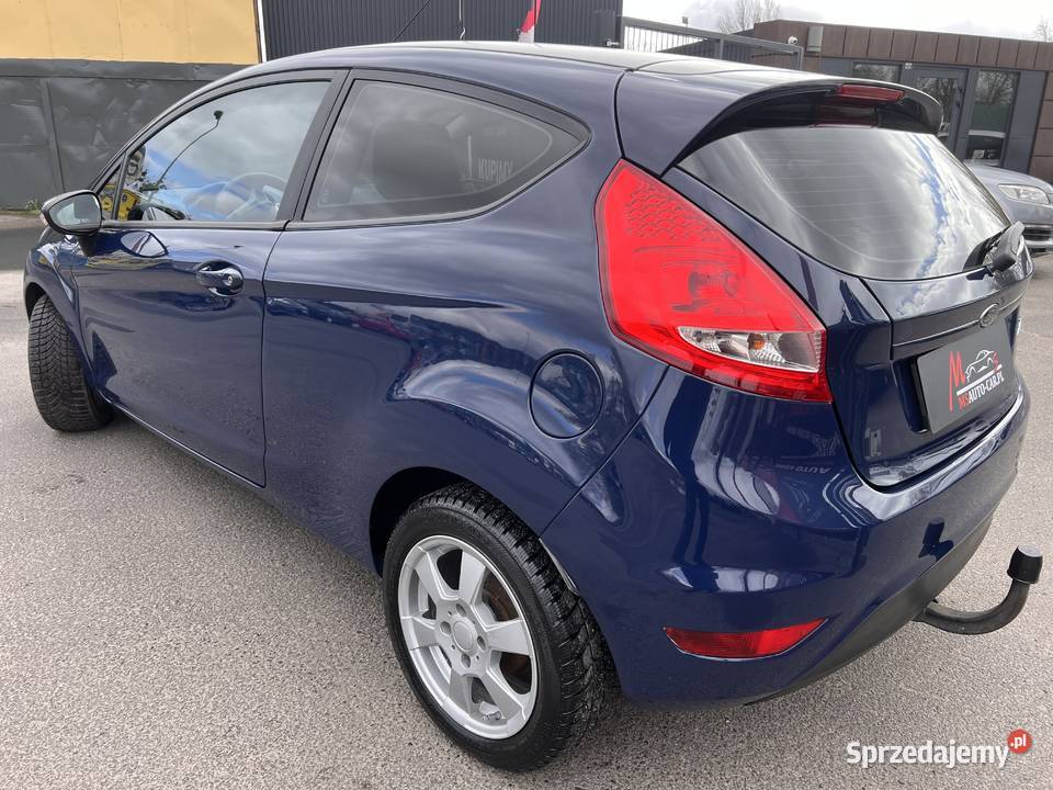 Ford Fiesta 12 Benzyna Klima 144 przebiegu granatowy Poznań