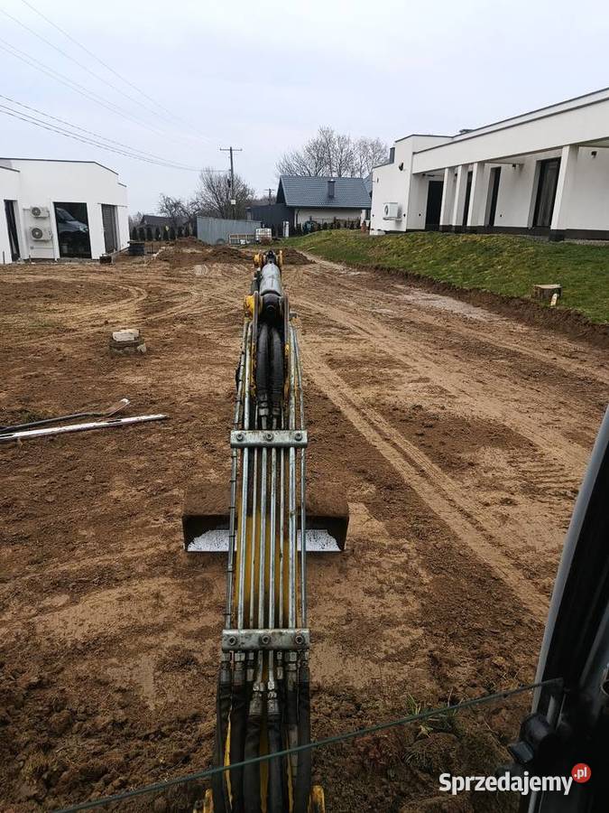 Usługi MiniKoparką KoparkoŁadowarką Wywrotką 35t Wykopy, roboty ziemne Boguchwała
