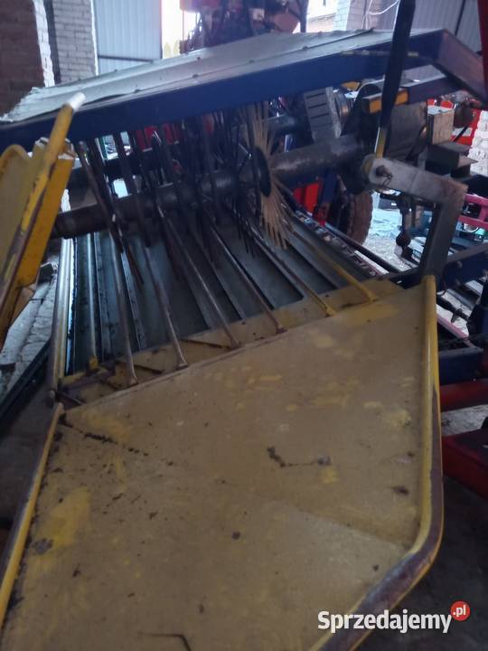 Sprzedam kombajn porzeczkowy Karmasz Do owoców sprzedam