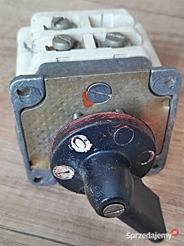 Włącznik wyłącznik tablicowy Łuk 25 25 A 250500 wielkopolskie Ostrów Wielkopolski