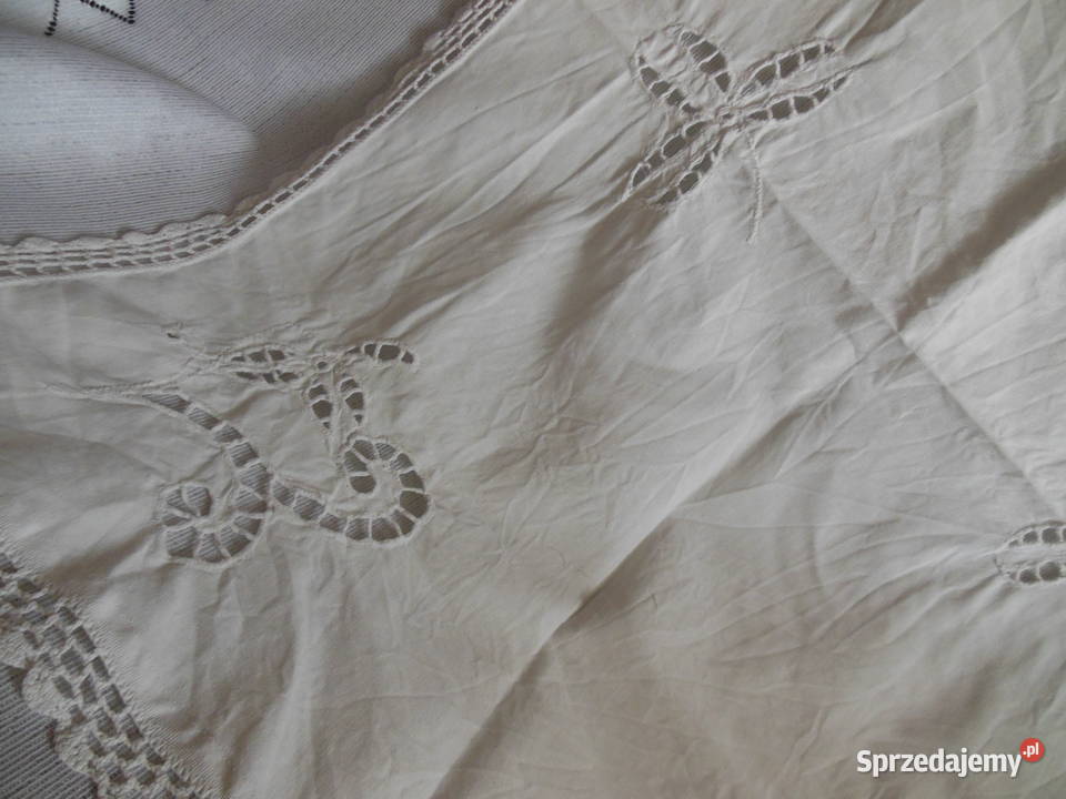 Serweta wykonana ręcznie ażurowa wykańczana sprzedam