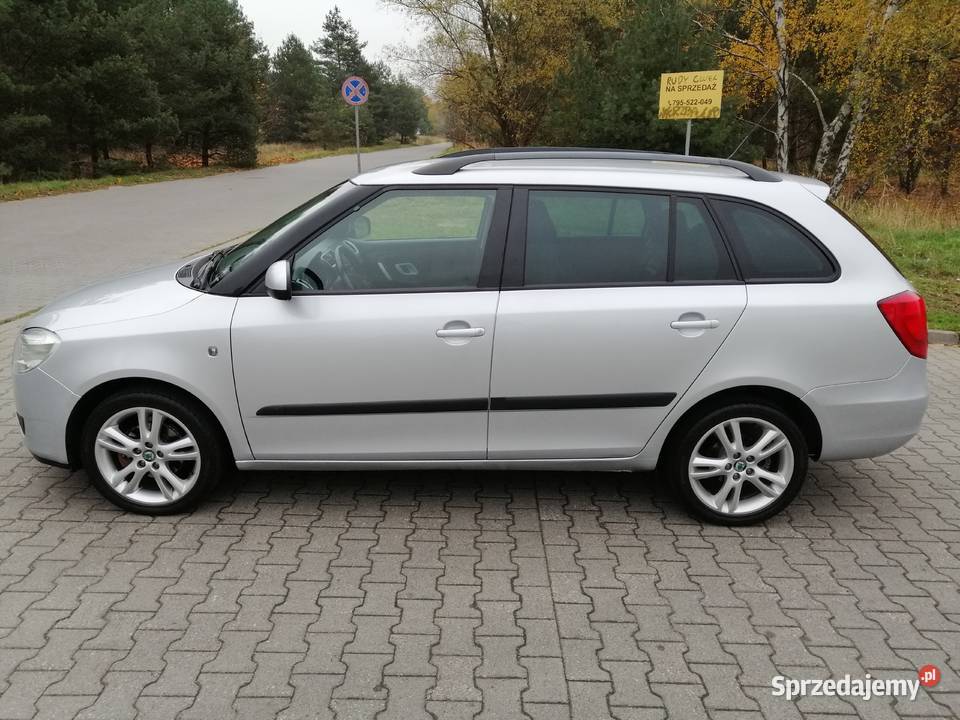 Skoda Fabia II Combi 14 16V 85 Zarejestrowany w 4/5 Koziegłowy