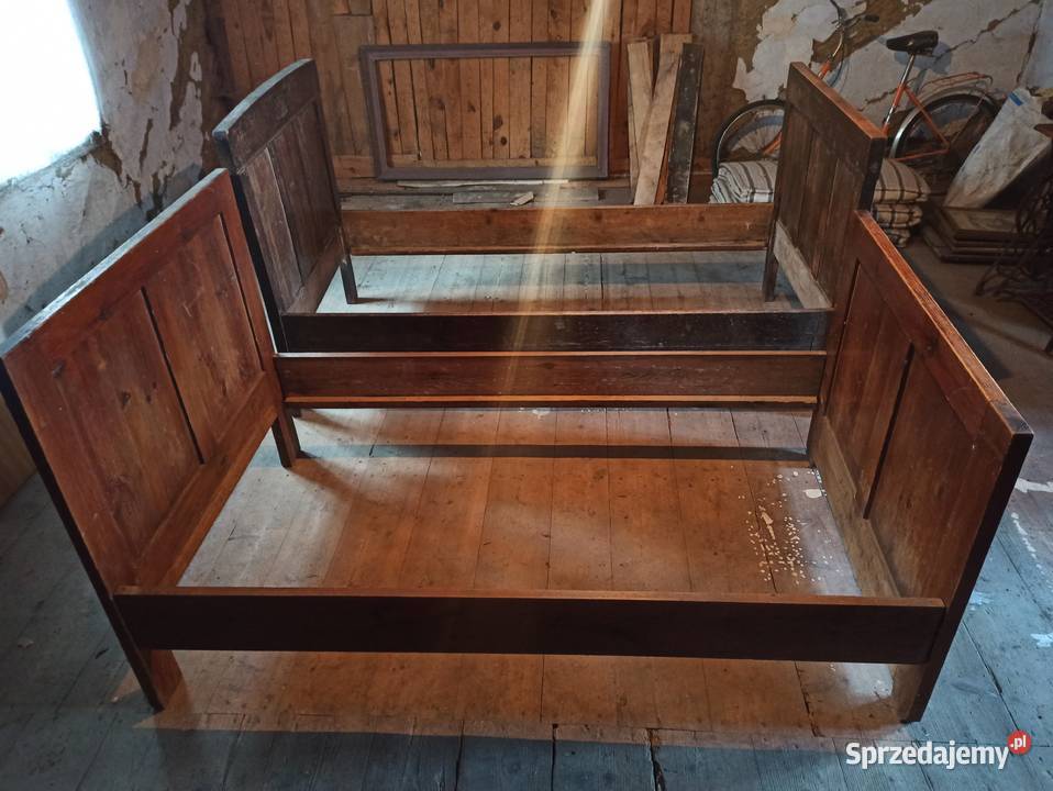Starodawne drewniane łóżka antyki łódzkie Wieluń