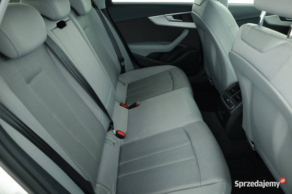 Audi A4 35 TFSI wspomaganie kierownicy Piaseczno
