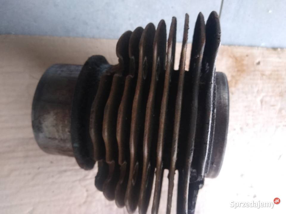 Junak m10 cylinder nominał 7500 uszkodzony