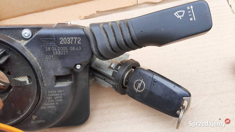 moduł CIM 13198909XE OPEL ASTRA H z kluczykiem i Panele sterowania, przełączniki Dębno
