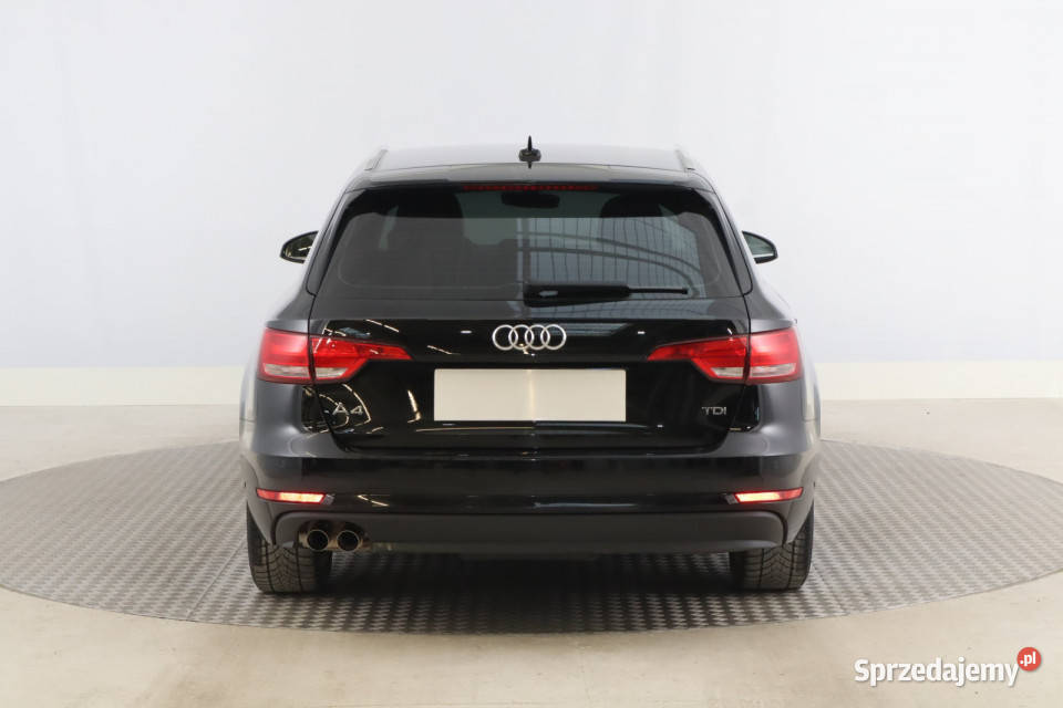 Audi A4 20 TDI reflektory ksenonowe Zabrze