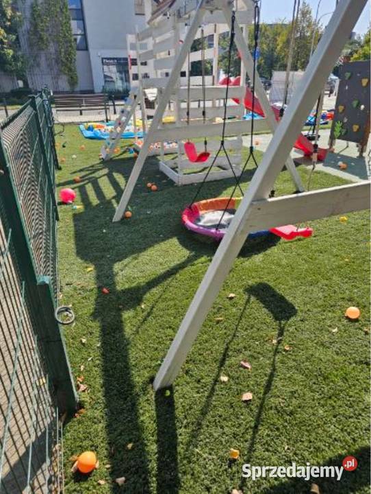 Sztuczna Trawa w RolkachProdukt Premium Dywany i dywaniki Warszawa