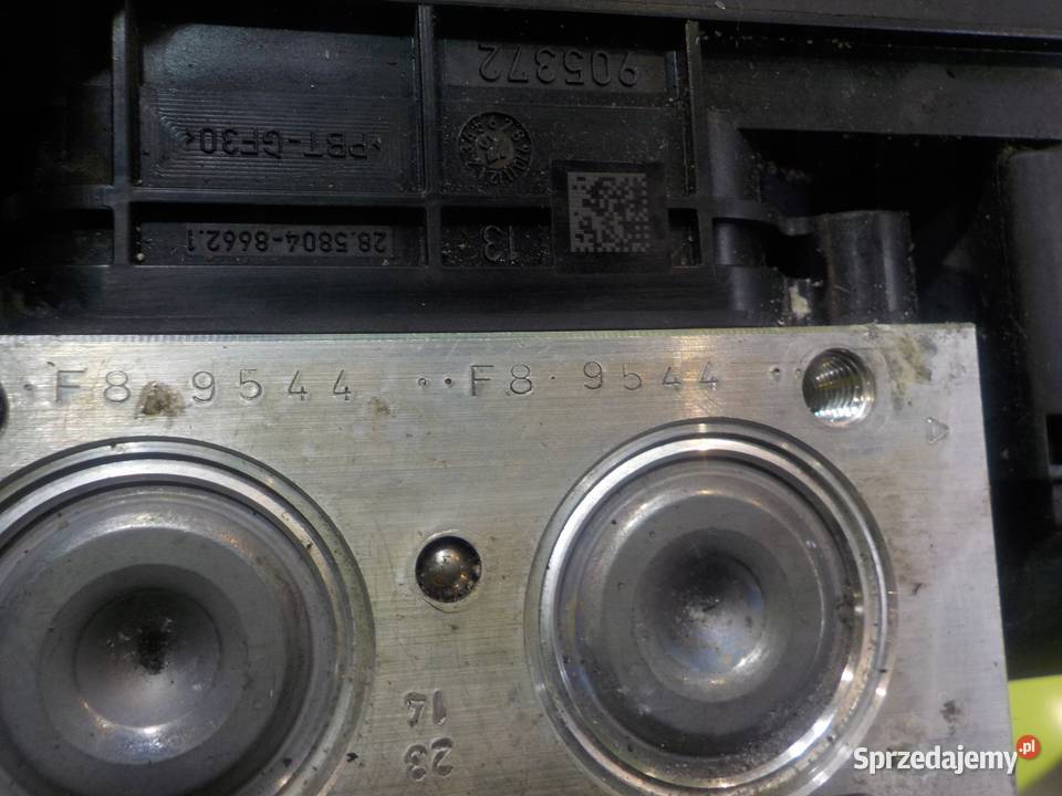 VW PASSAT B8 20 TDI 15r SEDAN pompa ABS Pompy hamulcowe mazowieckie Suków