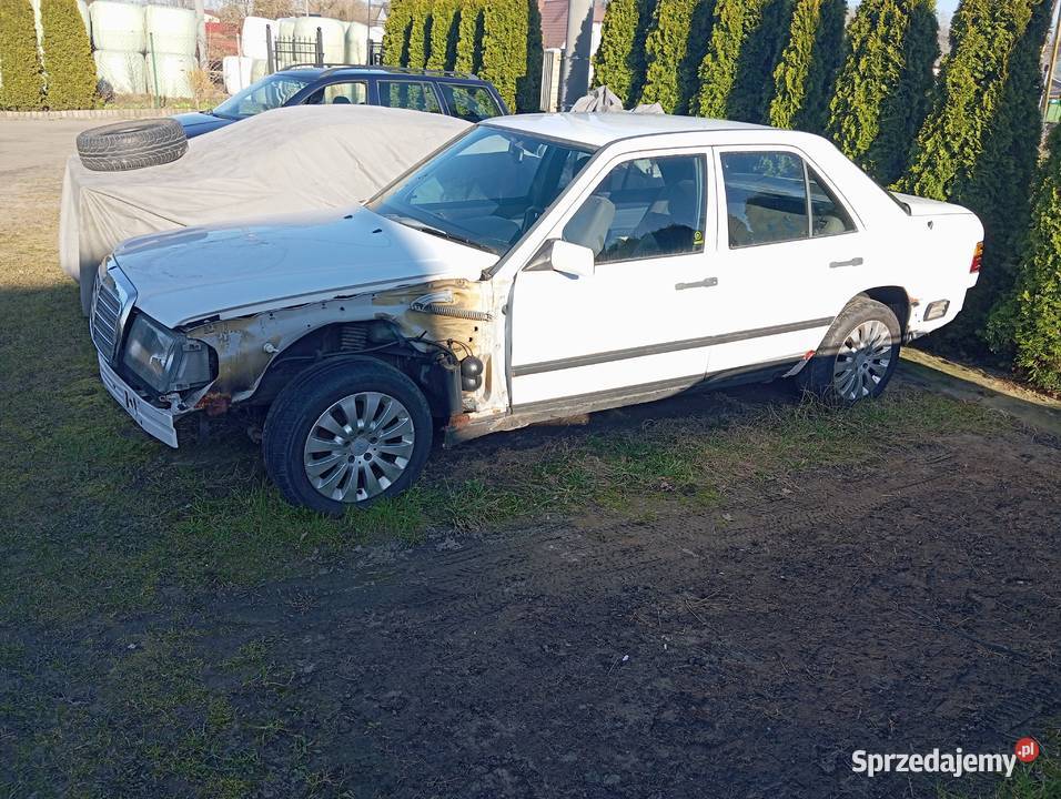 Mercedes w124 20 benzyna manualna Koszalin