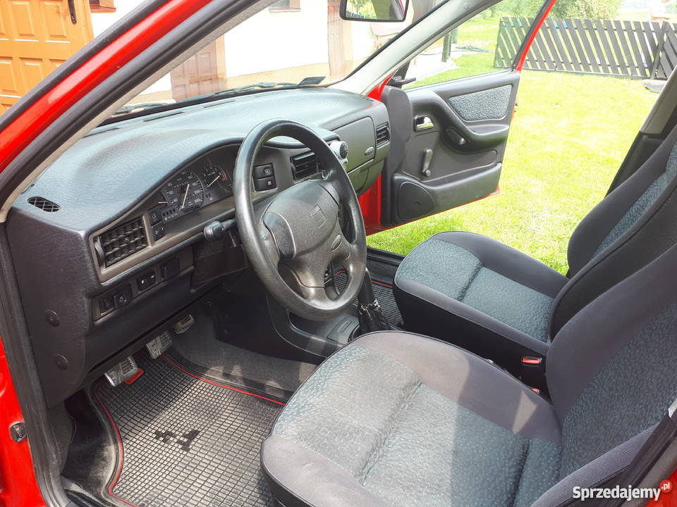 Seat Toledo 16 benzyna LPG 1997 nieuszkodzony podkarpackie Mielec