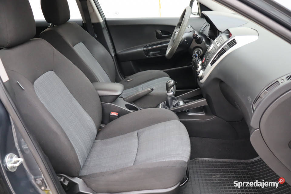 Kia Ceed 14 CVVT światła przeciwmgielne Zabrze