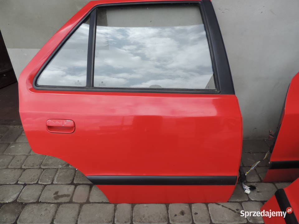 SKODA FELICJA HB 5D DRZWI PRAWY TYŁ Nowy Sącz
