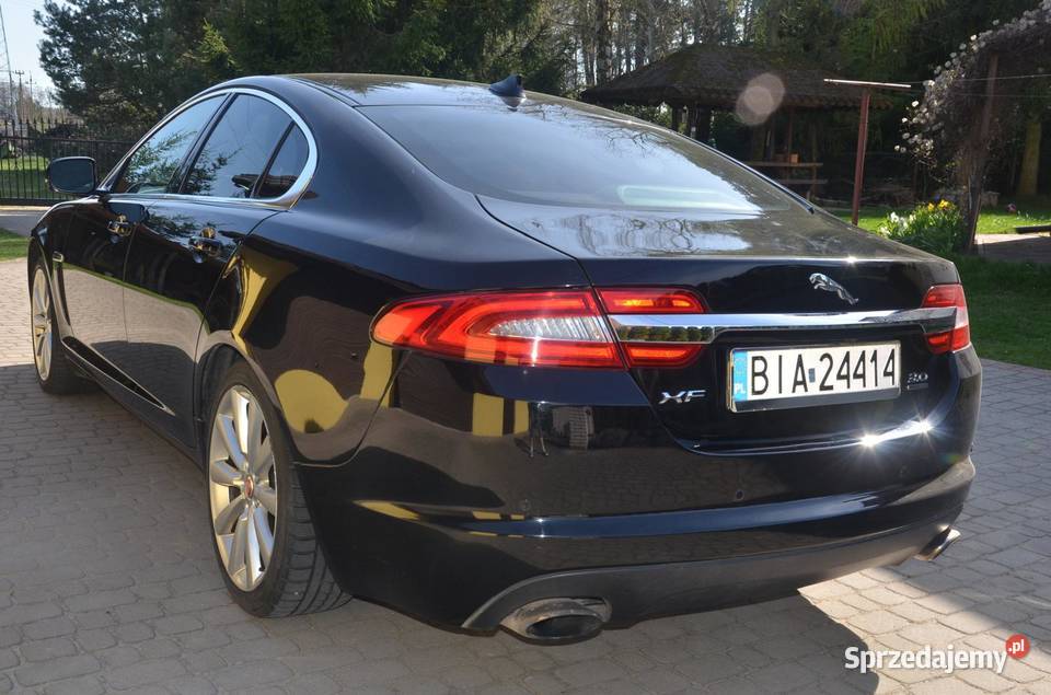 Jaguar XF Premium 30 V6 Benzyna 380 4x4 2013r Białystok sprzedam