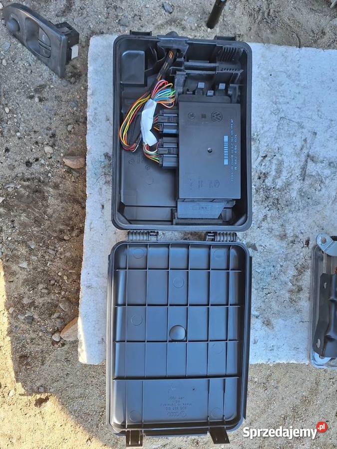 Sterownik Moduł Komfortu Volkswagen Passat B5 FL Wisznice