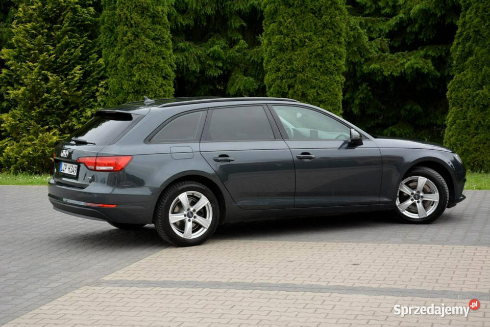 Audi A4 Avant Xenon Ledy El klapa Audi Pre Sense wspomaganie kierownicy