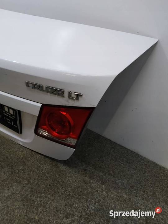 KLAPA TYŁ BAGAŻNIKA SEDAN BIAŁA Chevrolet Cruze osobowe