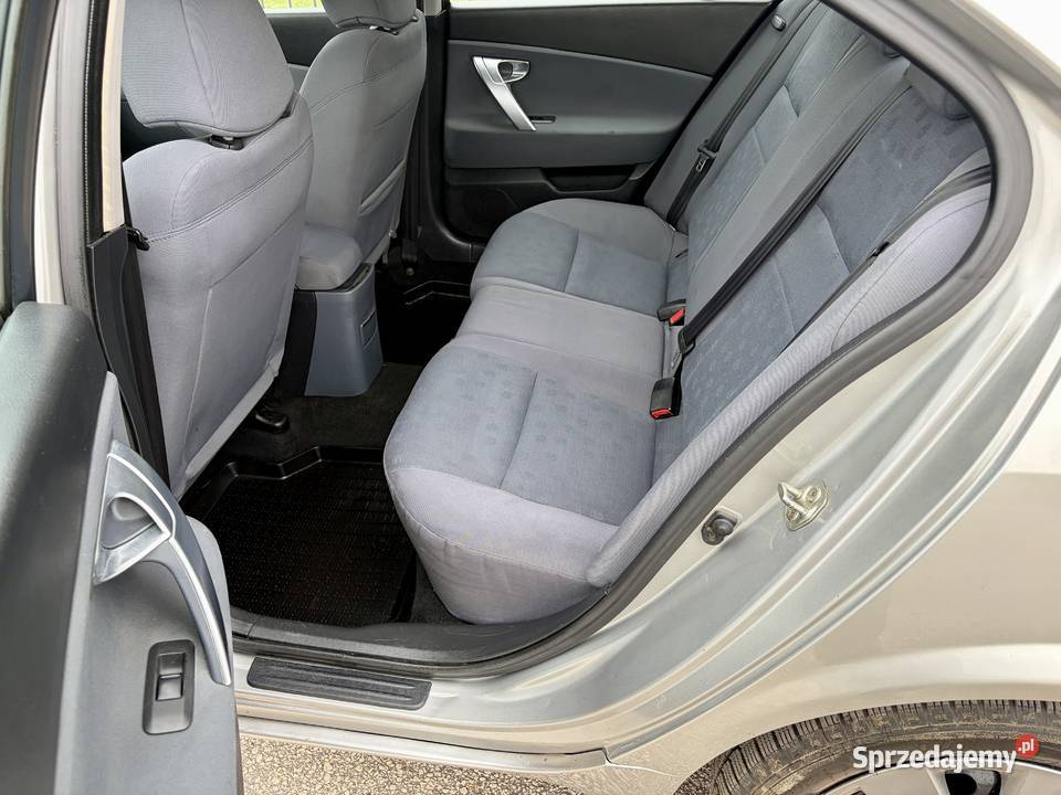 Nissan Primera 16 Benzyna Salon Bezwypadkowy kupiony w Polsce Warszawa