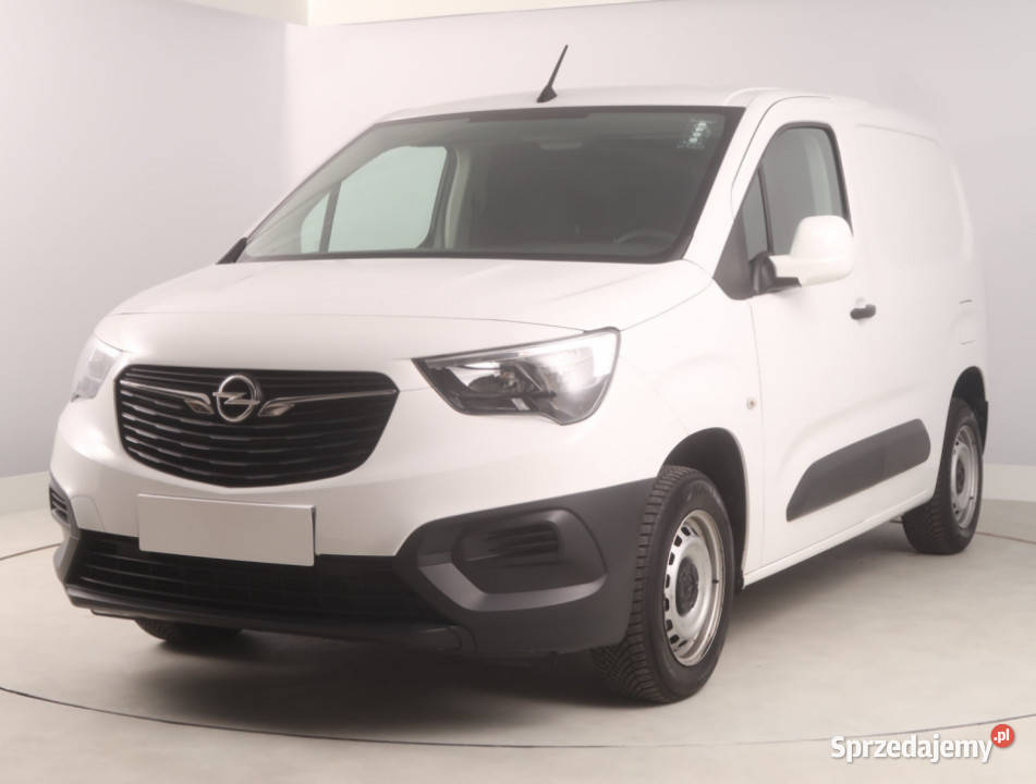 Opel Combo 12 Turbo Bielany Wrocławskie