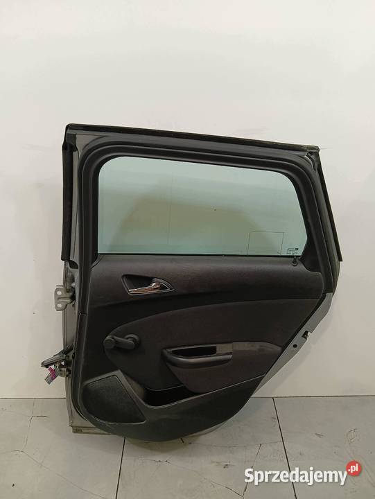 DRZWI PRAWE TYŁ KOMBI Z179 Opel Astra IV 2009 Drzwi świętokrzyskie