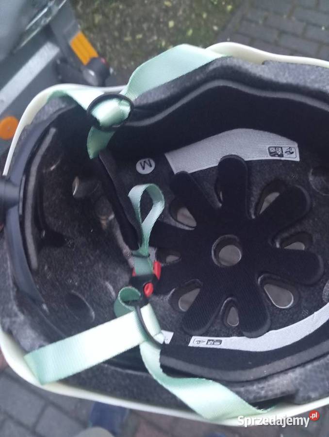 Sprzedam Kask rowerowy Pozostałe Mosina sprzedam