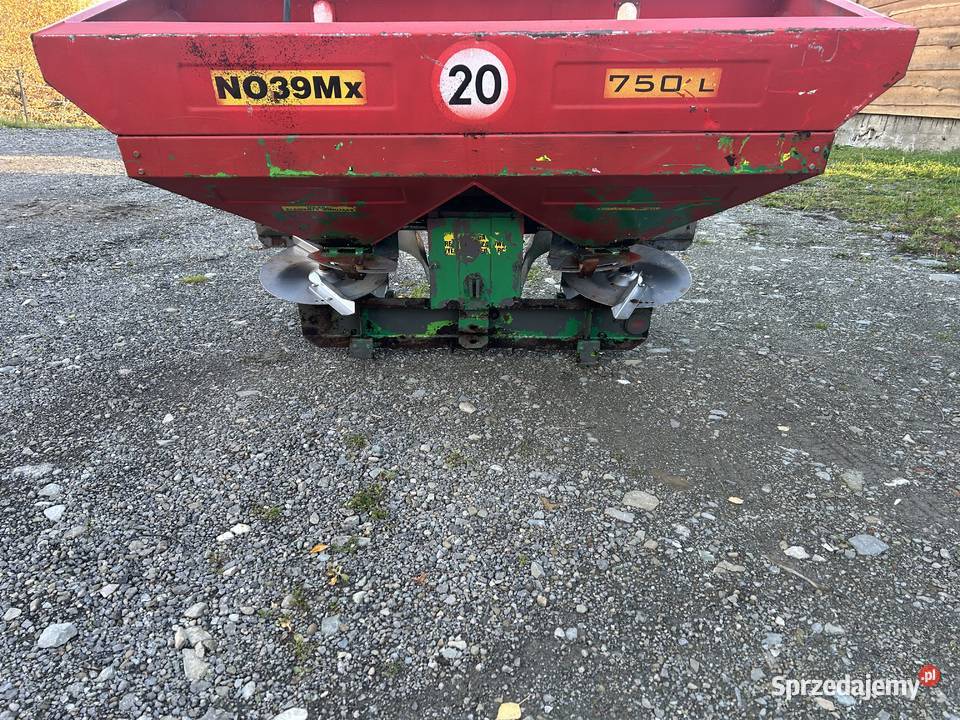 Rozsiewacz nawozów siewka Unia 750