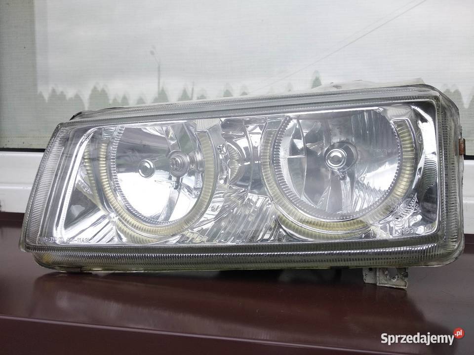 VW Passat B4 lampy przednie prawa lewa komplet łódzkie