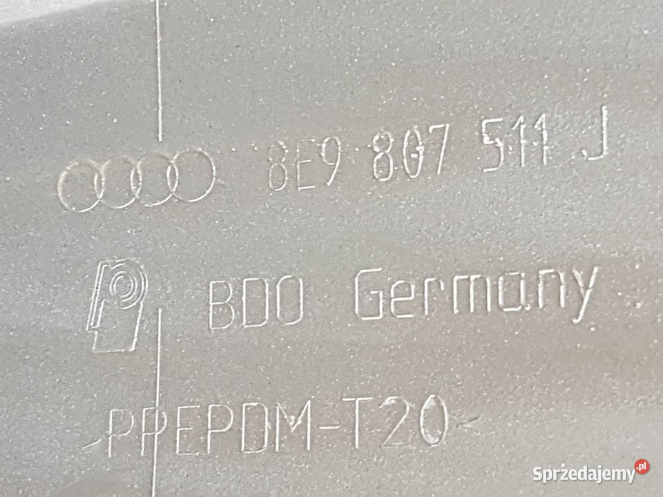 AUDI A4 B7 KOMBI 2006R ZDERZAK TYL PDC Turek sprzedam