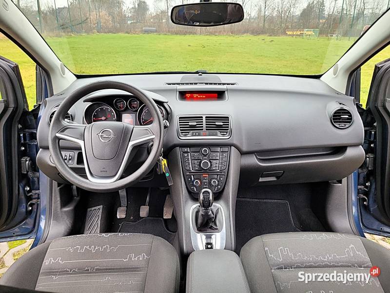 ZADBANY rodzinny benzyniaczek niebieski Słomniki