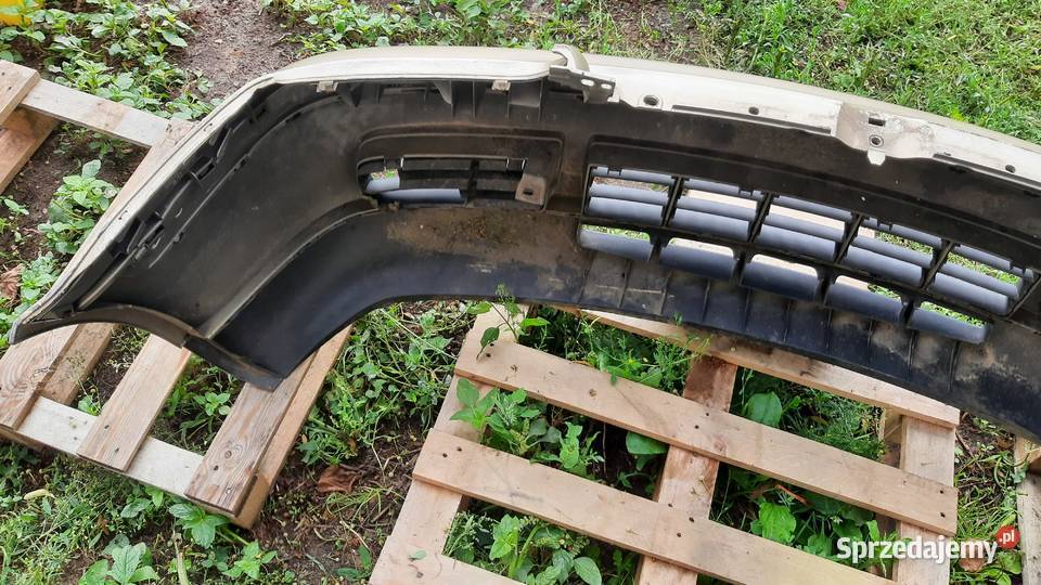 zderzak przedni przód Volkswagen Golf 4 IV osobowe Dębno