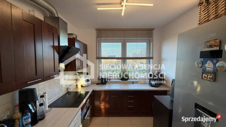 sprzedaży domu bliźniaka Gdynia 15844m2 158.44m2