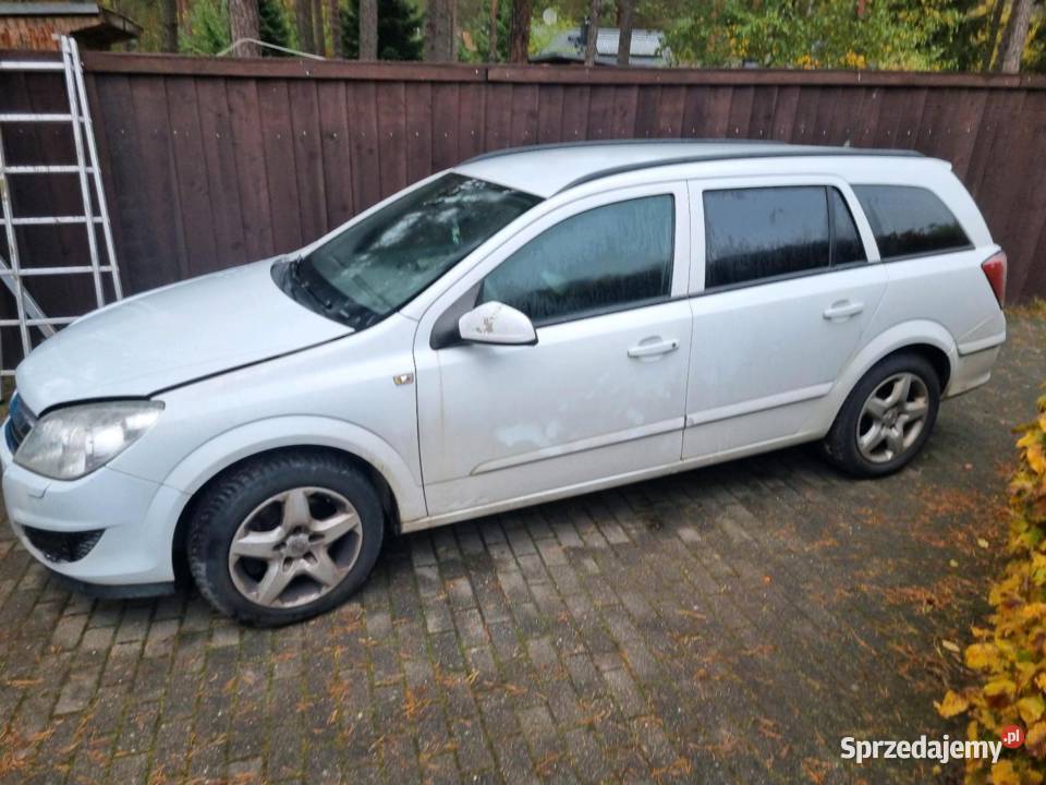 Opel astra H Kombi 2006 r Części z19dt Maska osobowe Motoryzacja Krosno Odrzańskie