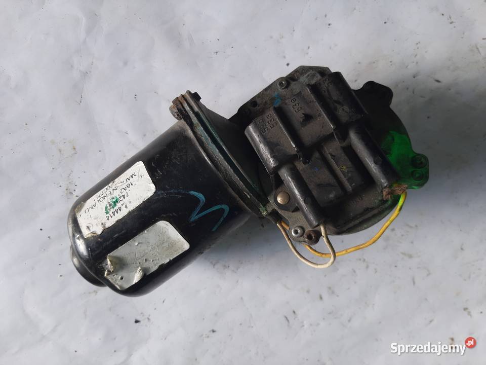 Opel Corsa C silniczek wycieraczki przód przedni Ksawerów