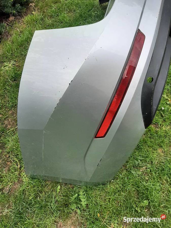 Skoda Superb 3 kombi zderzak tył LA7W 8P8P osobowe