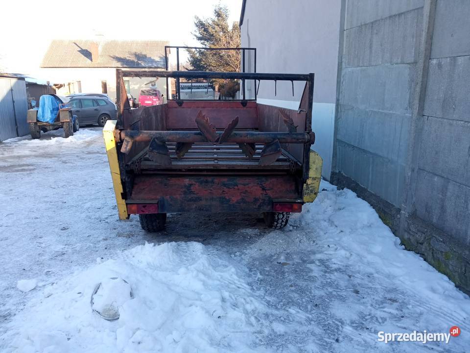 Rozrzutnik obornika dwu osiowy Mniów