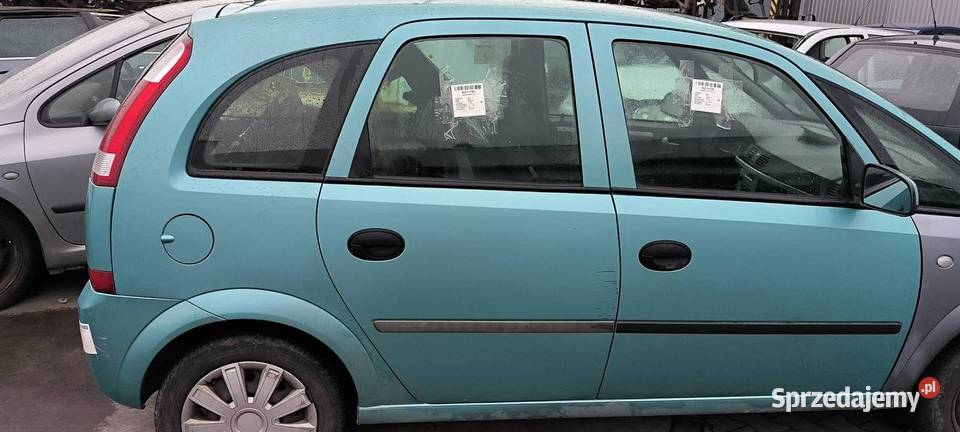 DRZWI PRAWE TYŁ OPEL MERIVA A osobowe kujawsko-pomorskie