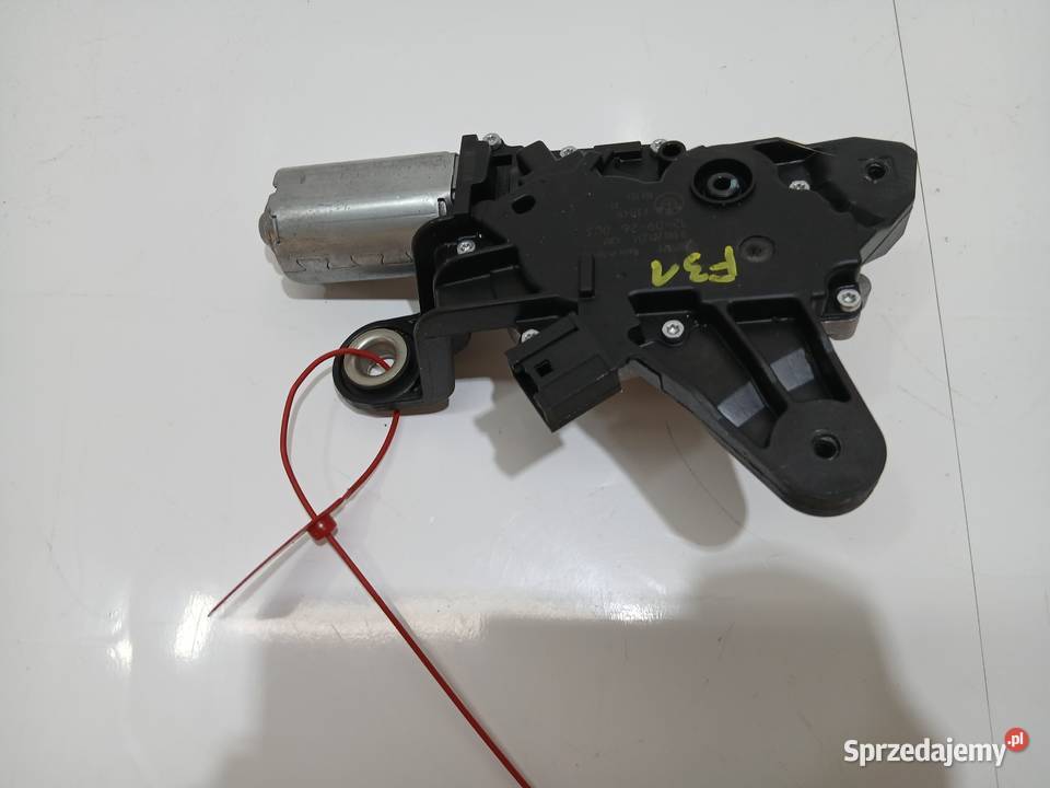 SILNICZEK WYCIERACZKI TYŁ BMW F11 F31 OE 7311415 osobowe Strzyżewice
