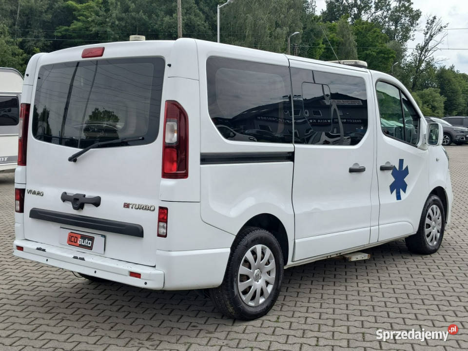 Opel Vivaro 16 D 145 AMBULANS karetka nawigacja Kęty